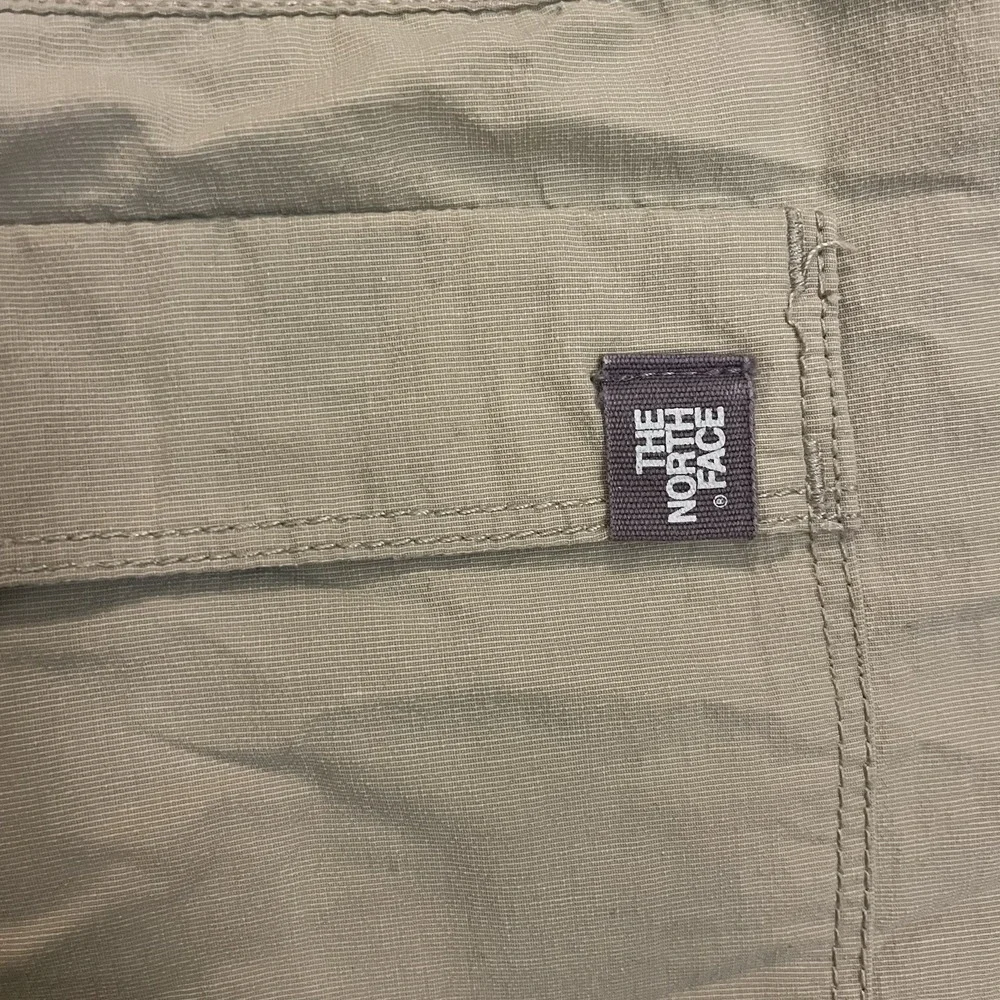 North Face Men's Shorts‎ Cargo RipStop 36 Multi Pockets 10 Inch Outdoor Hiking